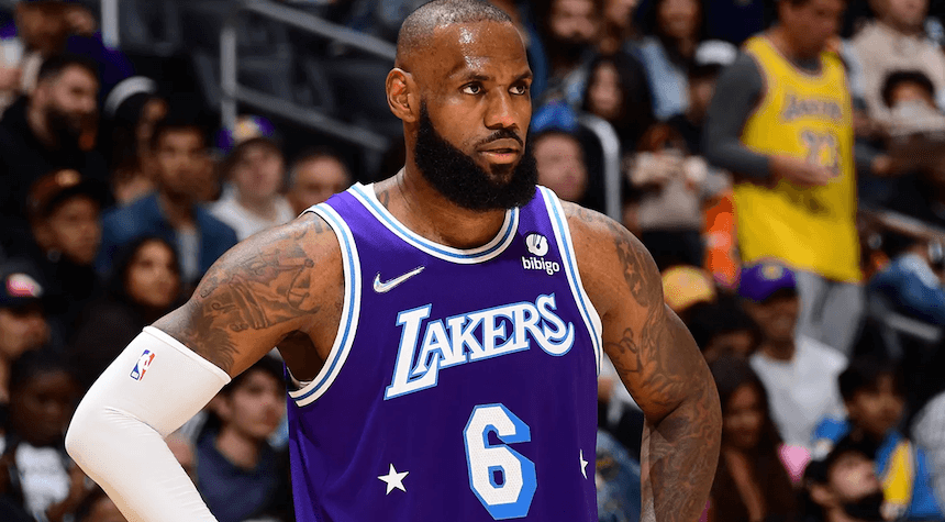 LeBron James Set to Shake Up NBA with Lakers Contract Decision