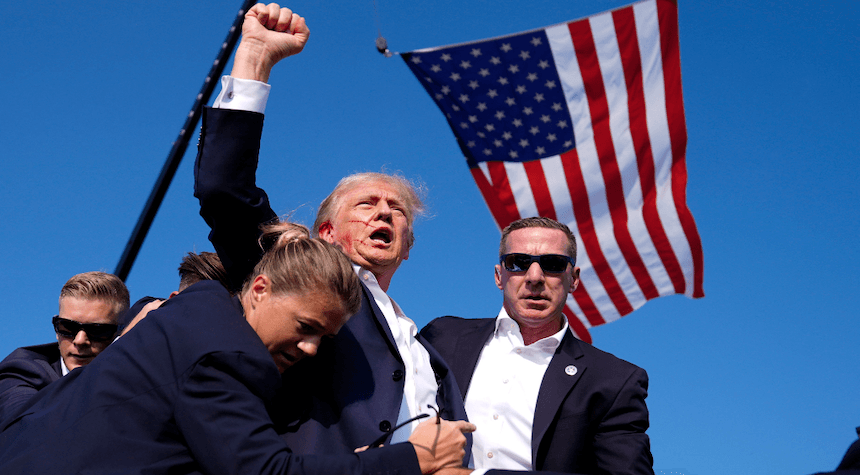 ‘He’s Got a Gun!’ Tucker Carlson Unveils Shocking Footage of First Trump Assassination Attempt
